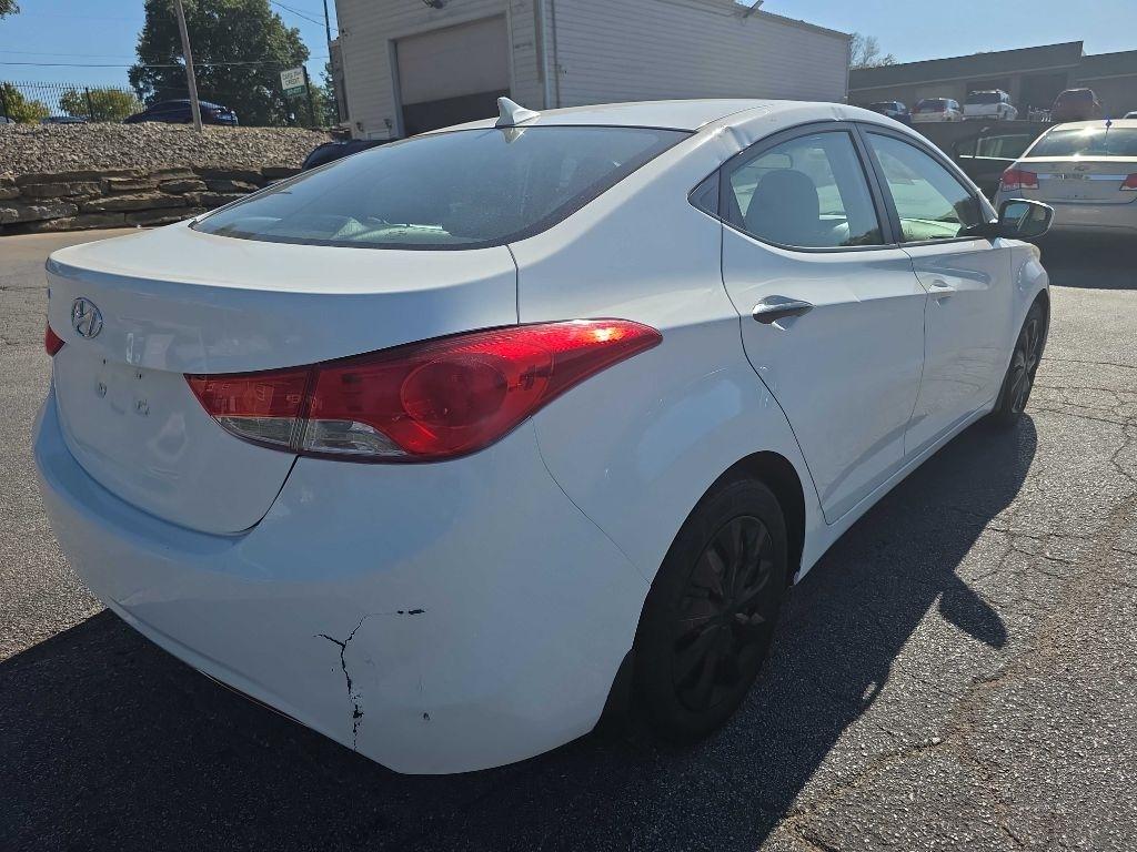 Hyundai Elantra GLS A/T 2012