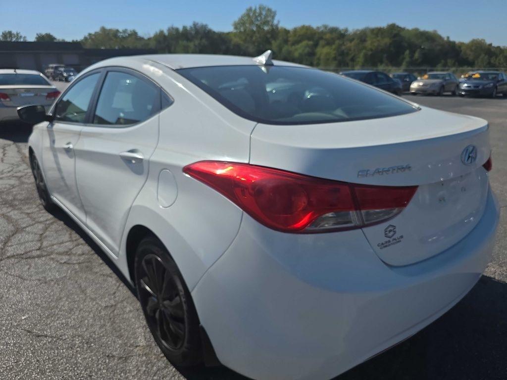 Hyundai Elantra GLS A/T 2012