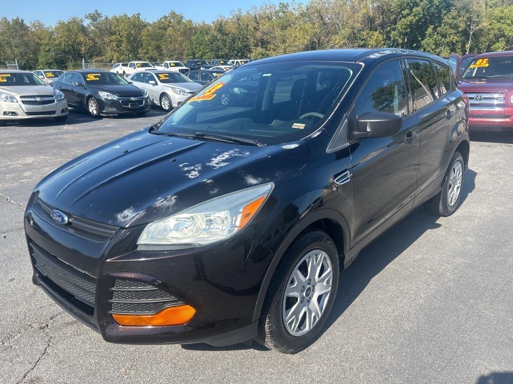 Ford Escape S FWD 2013