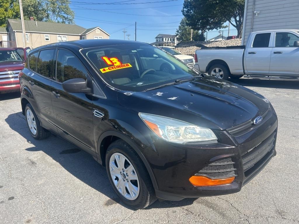 Ford Escape S FWD 2013