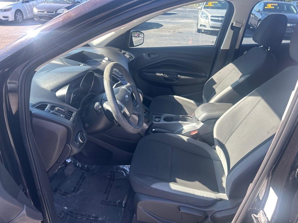 Ford Escape S FWD 2013