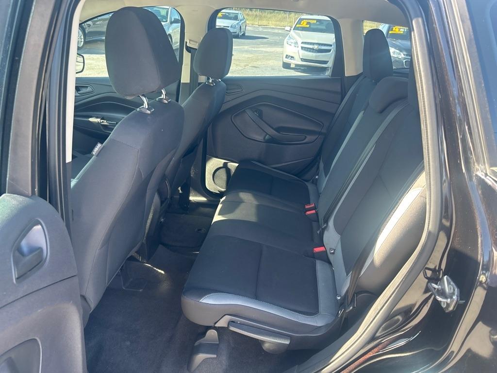 Ford Escape S FWD 2013