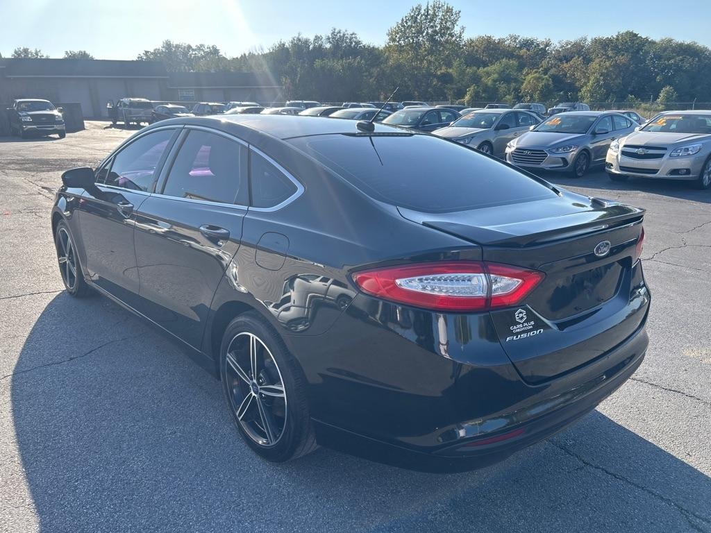 Ford Fusion SE 2013