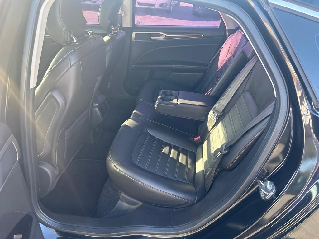 Ford Fusion SE 2013