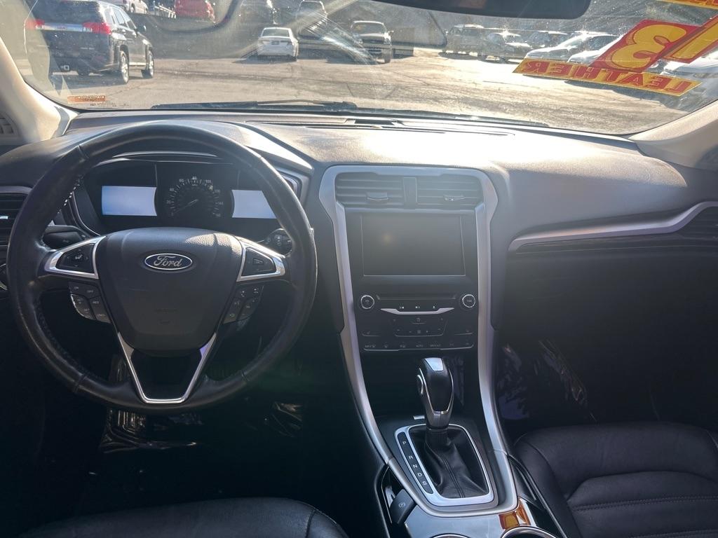 Ford Fusion SE 2013