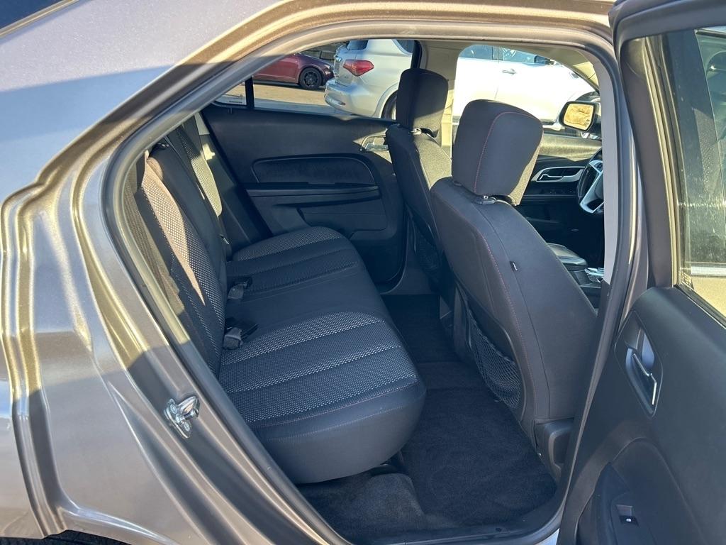 Chevrolet Equinox 1LT 2WD 2011
