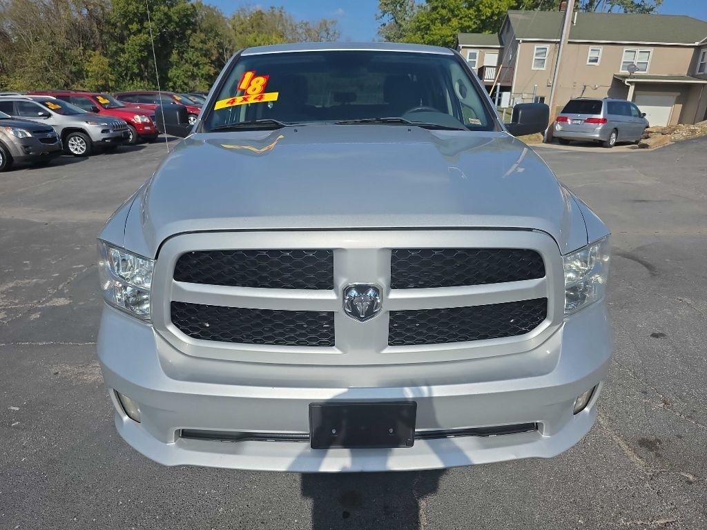 RAM 1500 Tradesman Quad Cab 4WD 2018