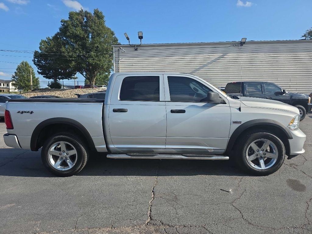 RAM 1500 Tradesman Crew Cab SWB 4WD 2014