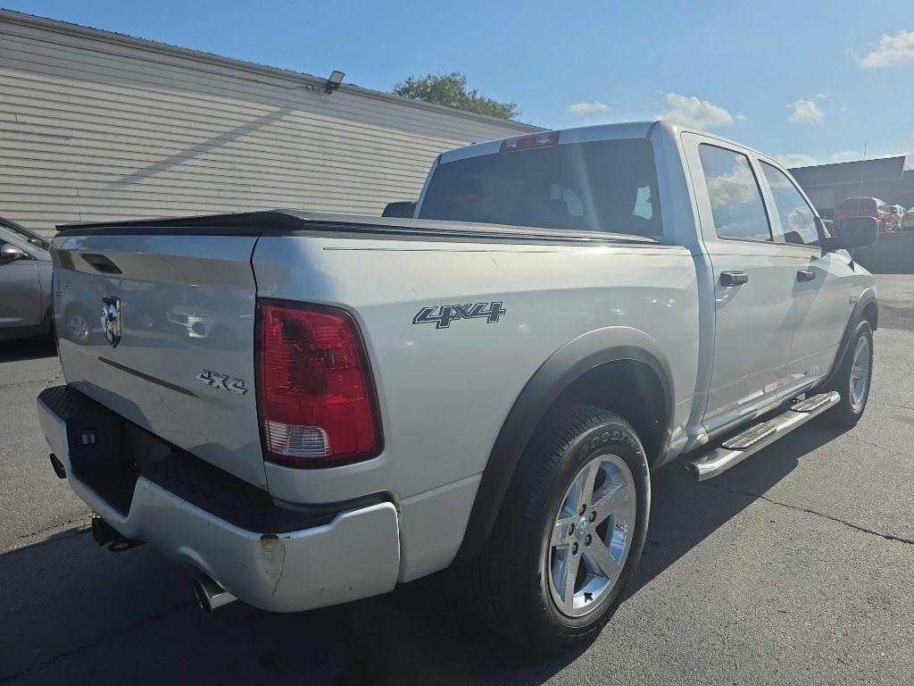 RAM 1500 Tradesman Crew Cab SWB 4WD 2014