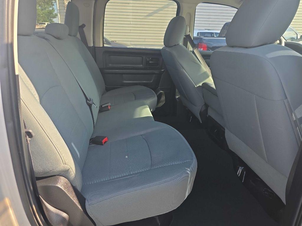 RAM 1500 Tradesman Crew Cab SWB 4WD 2014