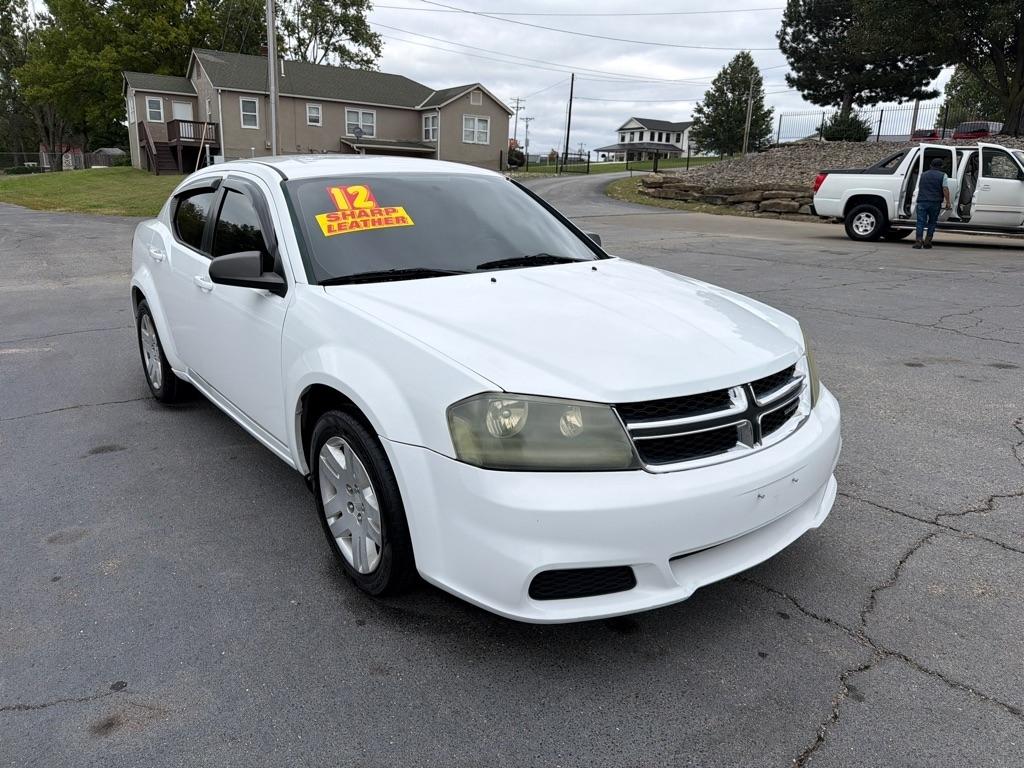Dodge Avenger Base 2012