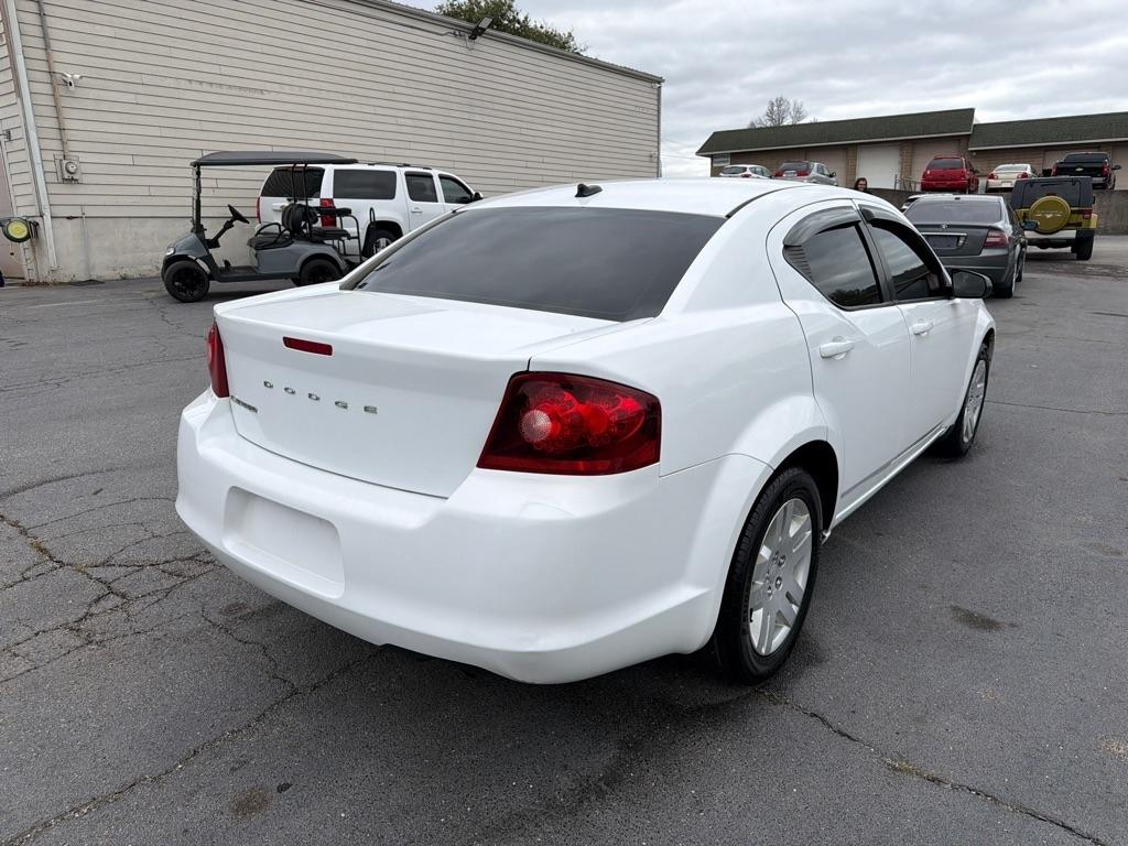 Dodge Avenger Base 2012