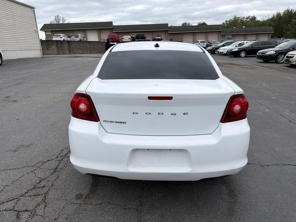 Dodge Avenger Base 2012