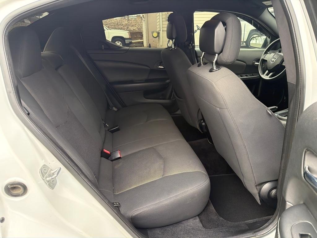 Dodge Avenger Base 2012