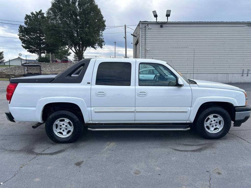 Chevrolet Avalanche 1500 2WD 2005