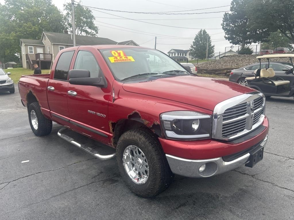 Dodge Ram 1500 SLT Quad Cab 4WD 2007