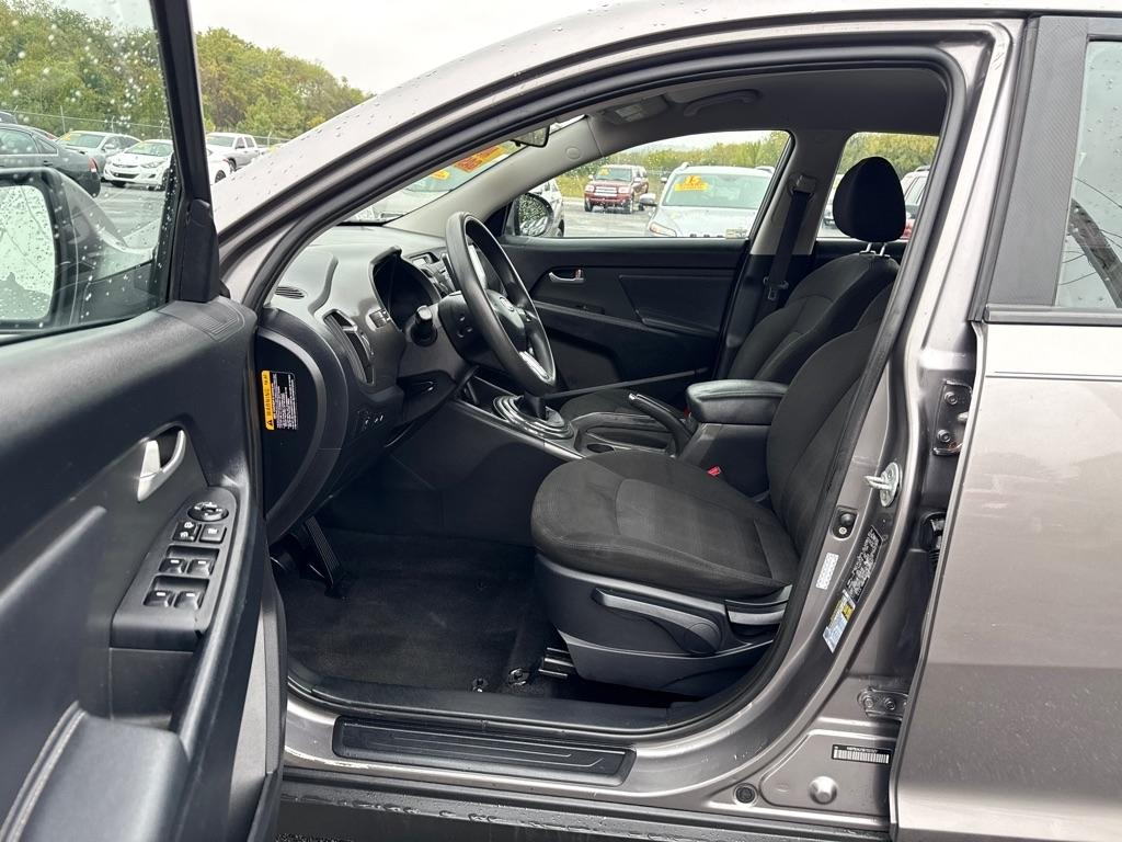Kia Sportage LX FWD 2011