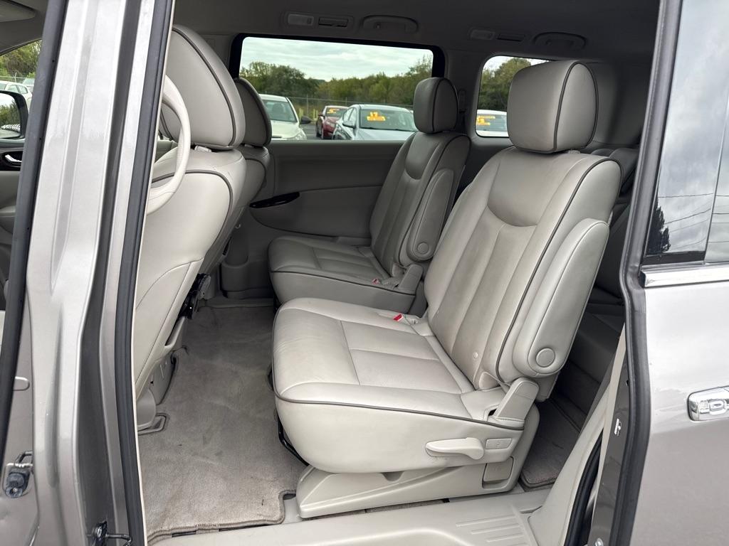 Nissan Quest 3.5 S 2012