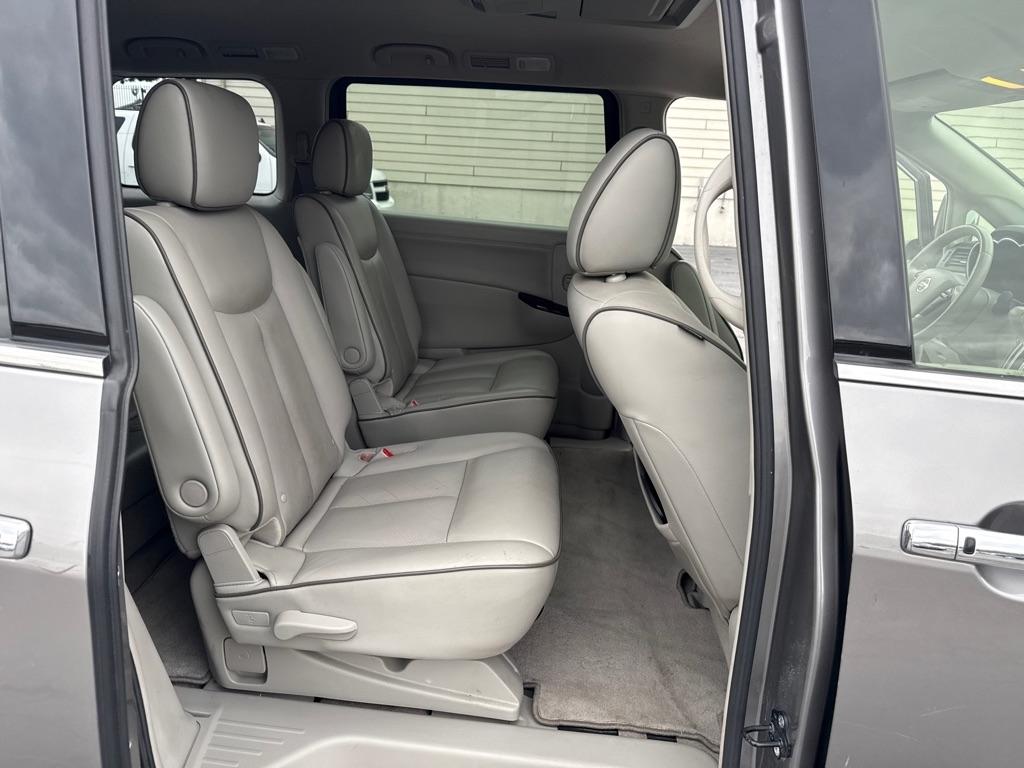 Nissan Quest 3.5 S 2012