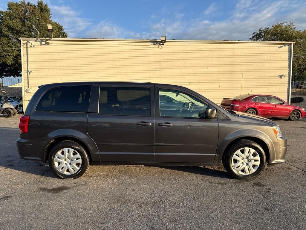 Dodge Grand Caravan SE 2017
