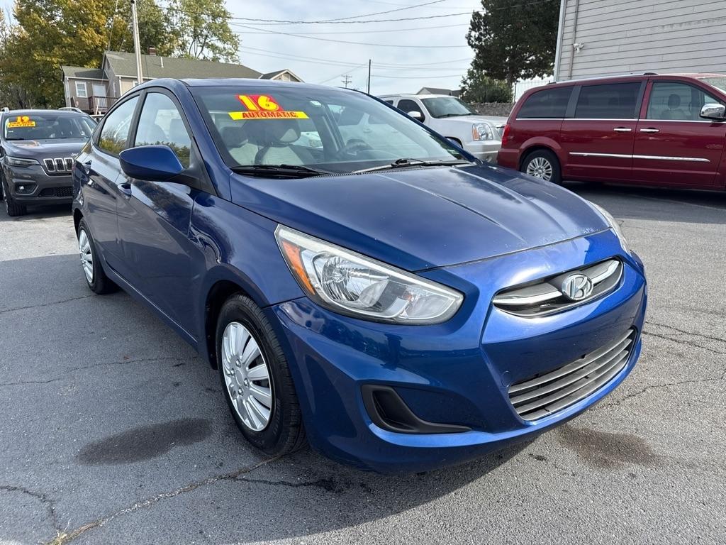 Hyundai Accent SE 4-Door 6A 2016