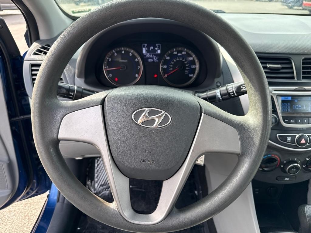 Hyundai Accent SE 4-Door 6A 2016