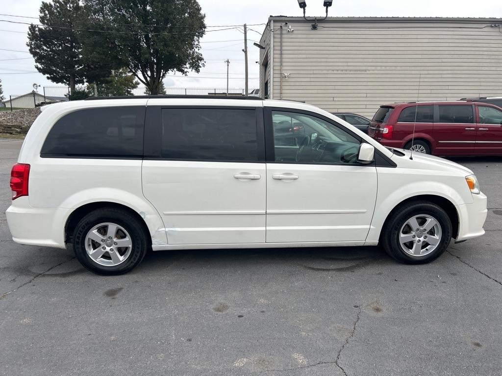 Dodge Grand Caravan SXT 2012