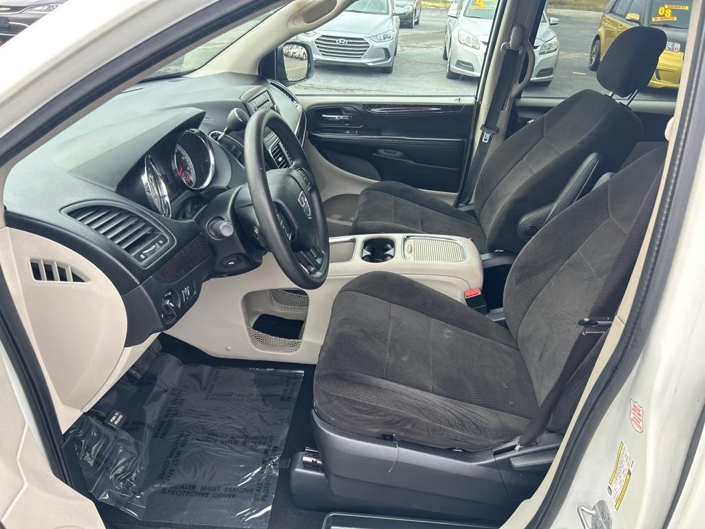 Dodge Grand Caravan SXT 2012