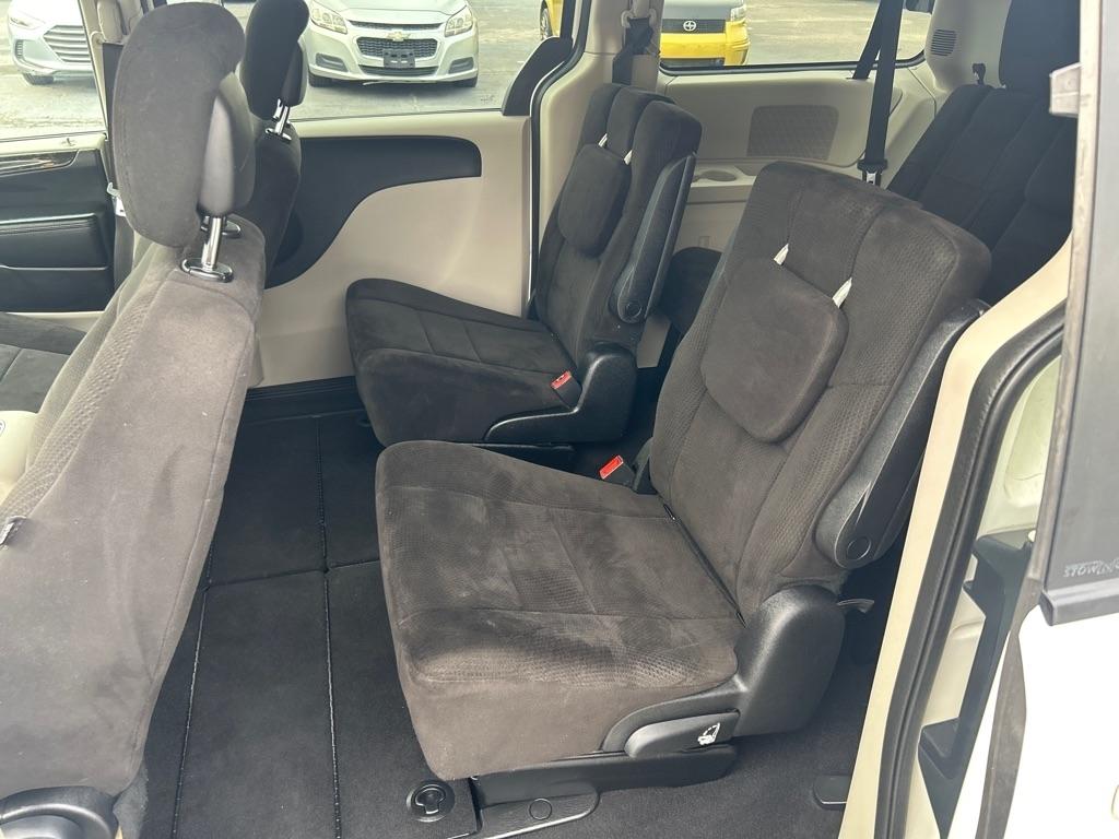 Dodge Grand Caravan SXT 2012