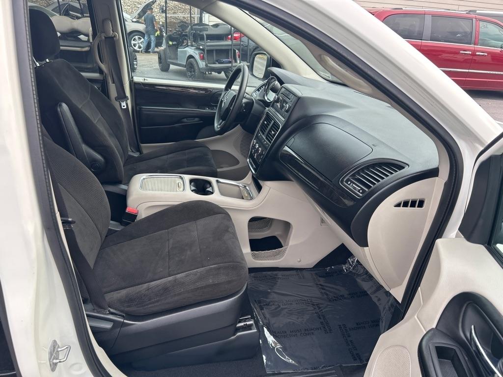 Dodge Grand Caravan SXT 2012