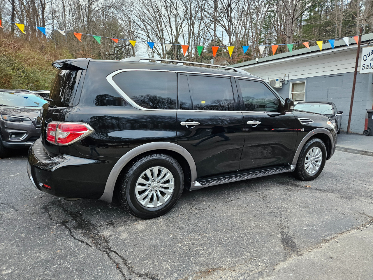 Nissan Armada SV AWD 2019