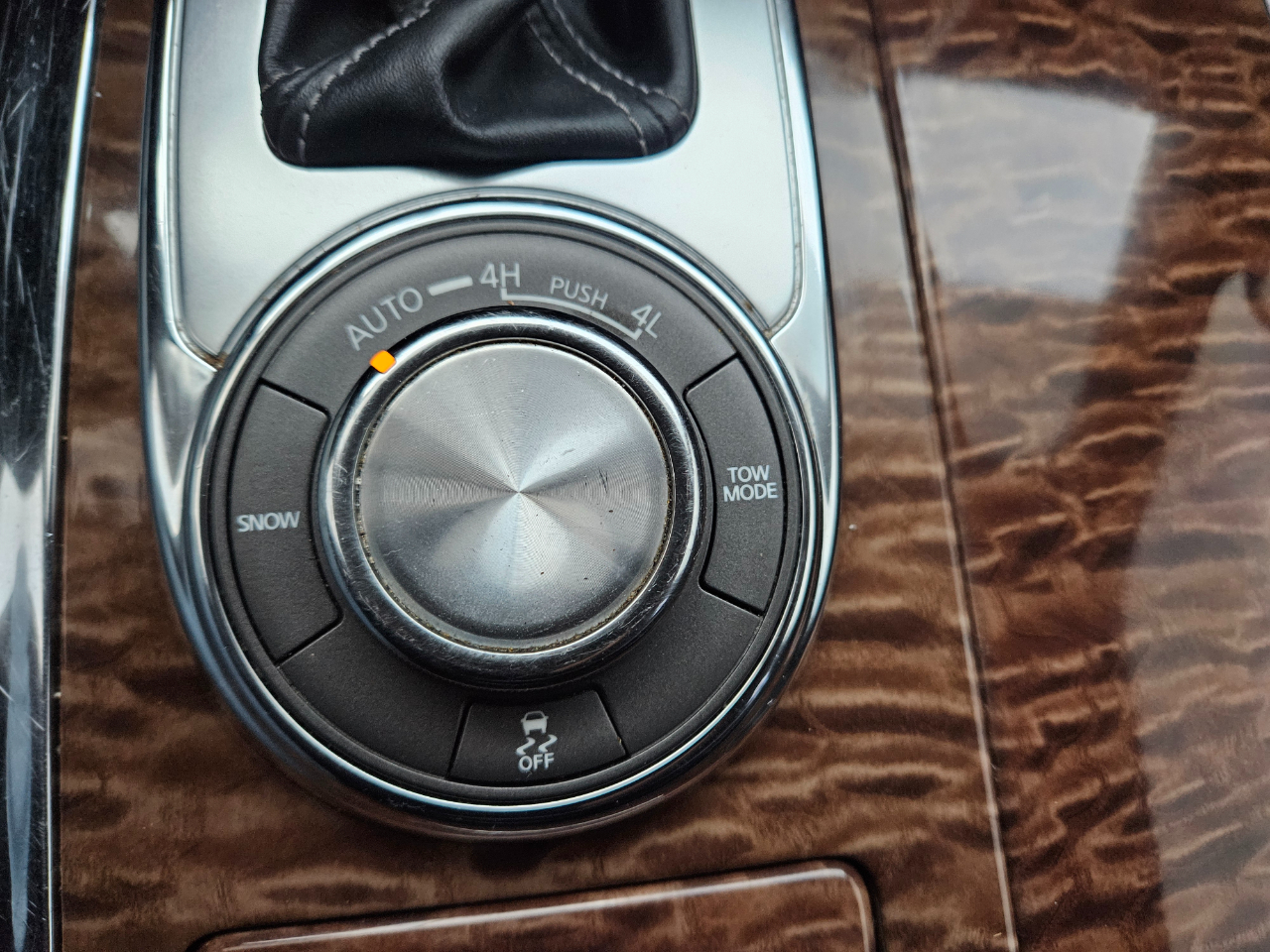 Nissan Armada SV AWD 2019