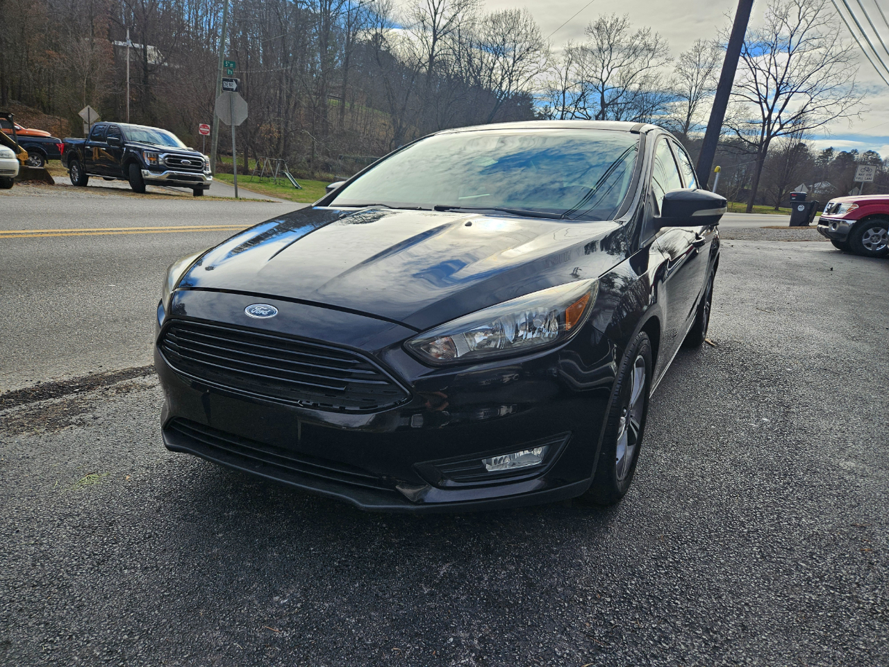 Ford Focus SE Sedan 2017