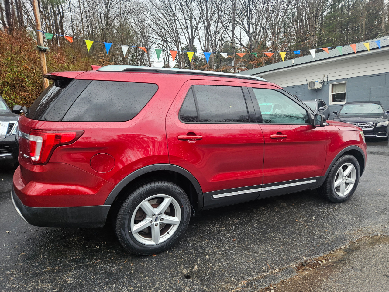 Ford Explorer XLT 4WD 2017