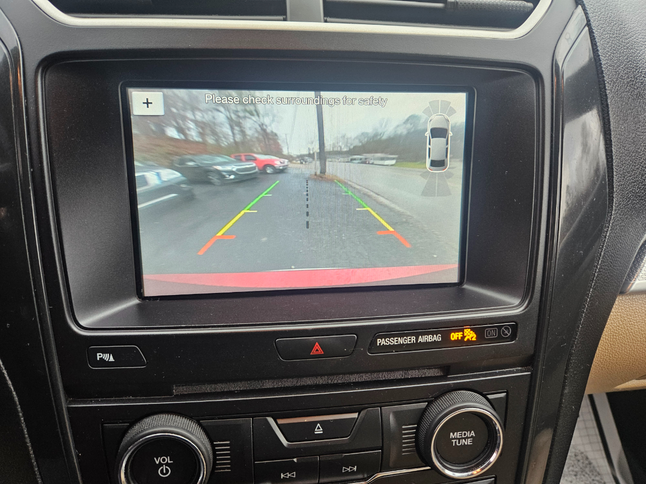 Ford Explorer XLT 4WD 2017