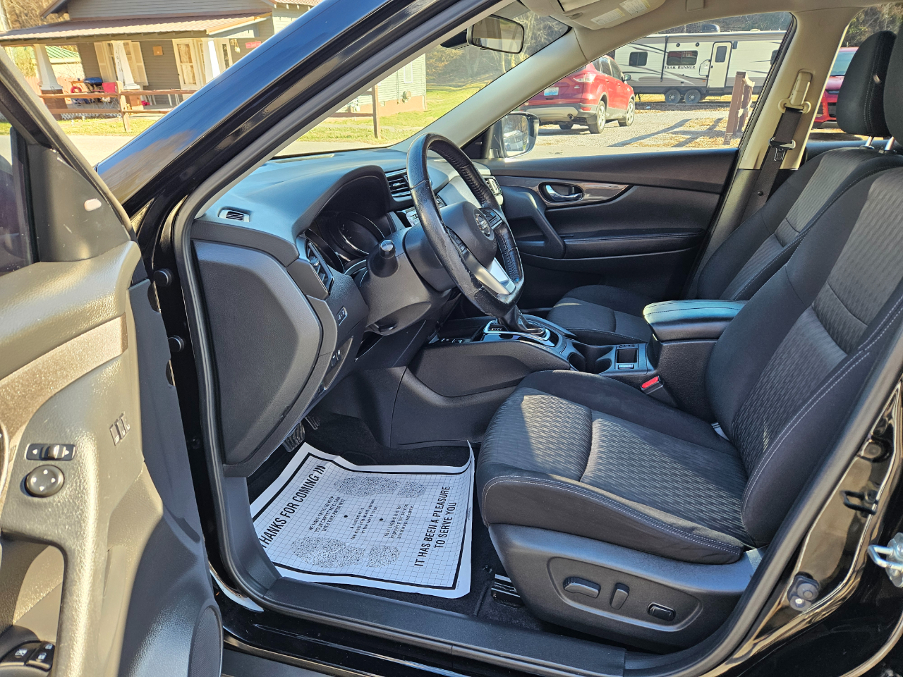 Nissan Rogue SV FWD 2020