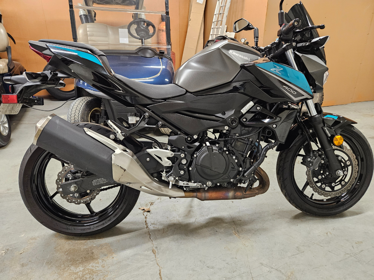 Kawasaki ER400 D  2023