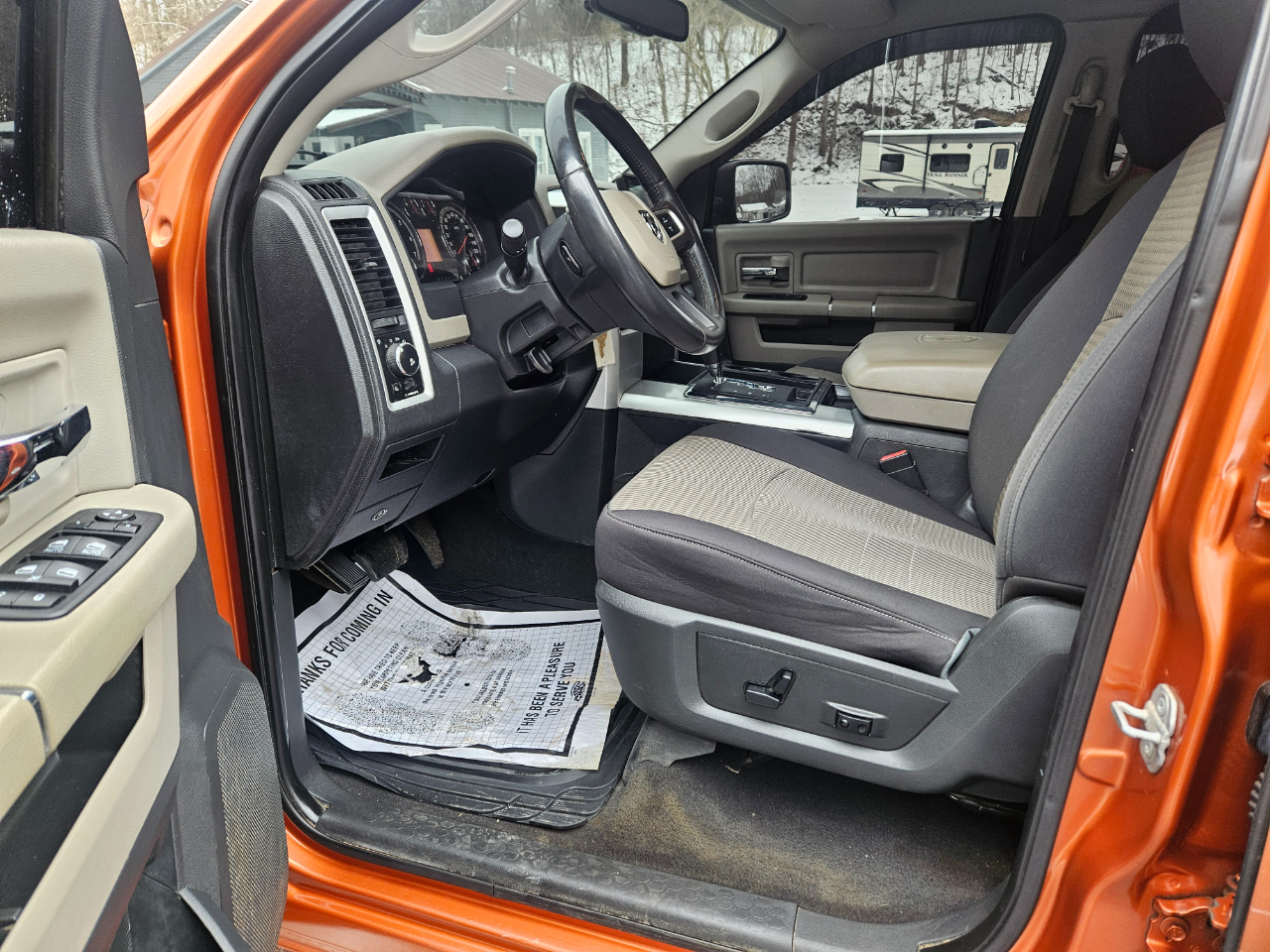 RAM 1500 SLT Quad Cab 4WD 2010