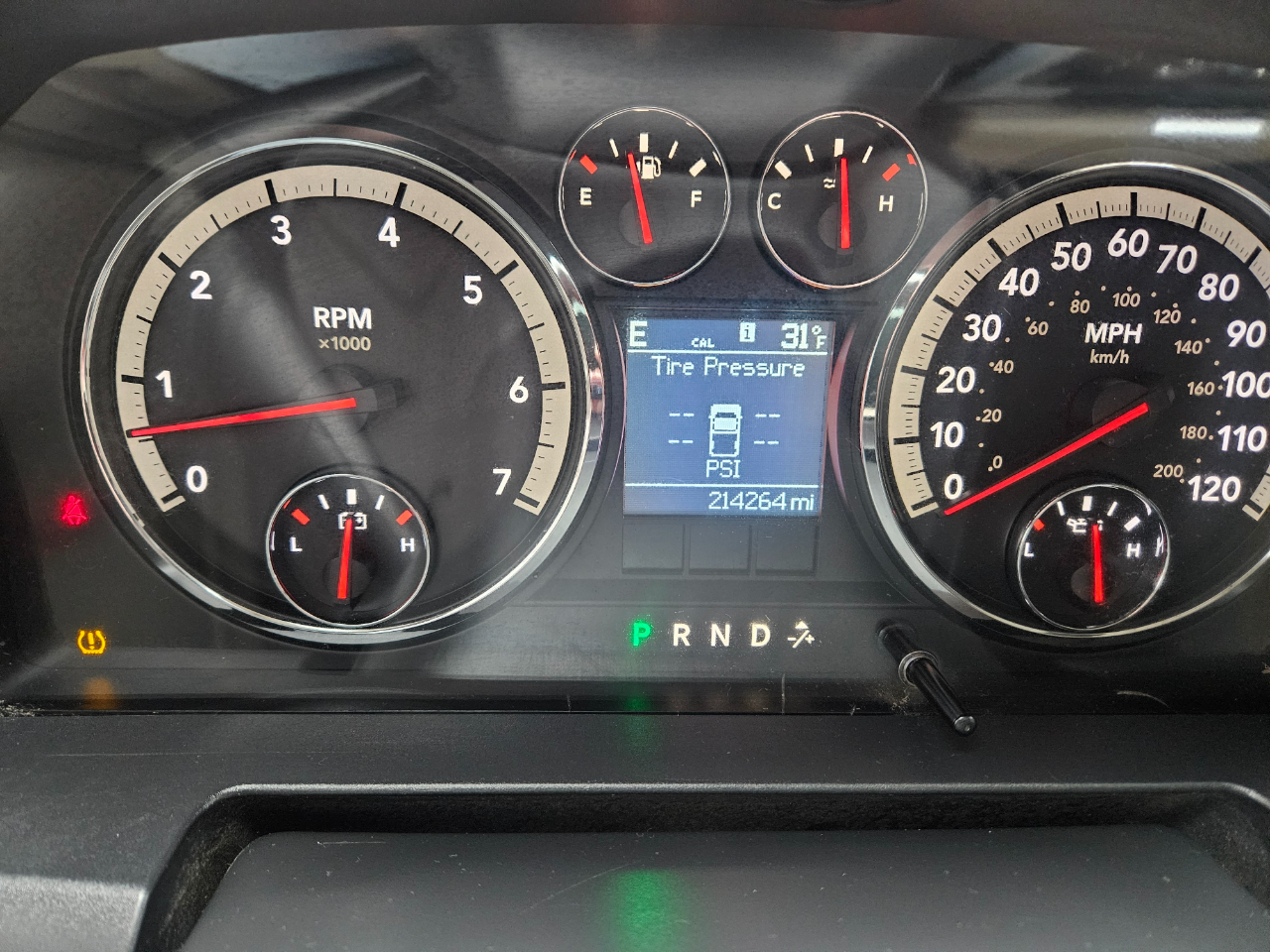 RAM 1500 SLT Quad Cab 4WD 2010