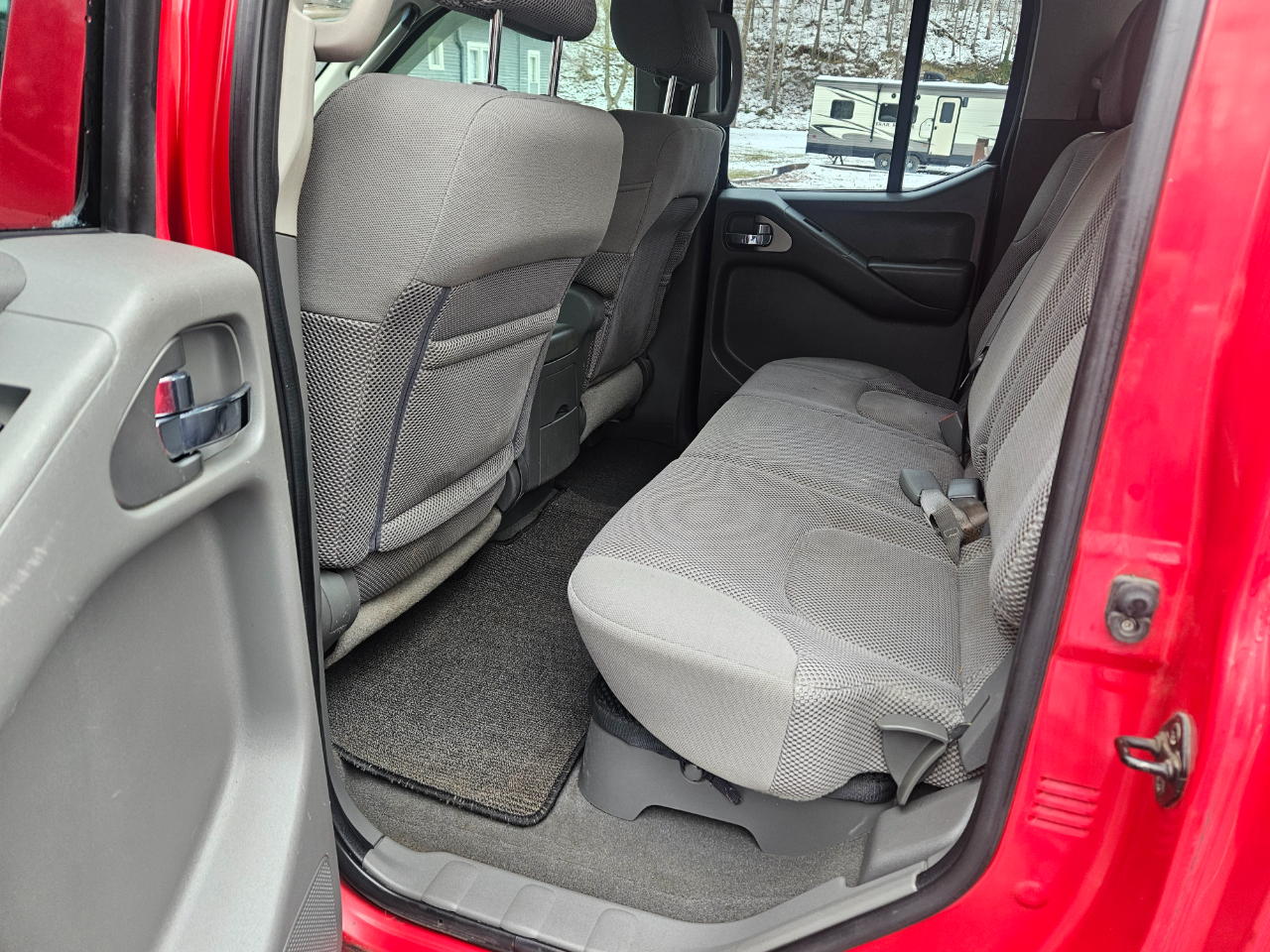 Nissan Frontier LE Crew Cab 4WD 2008