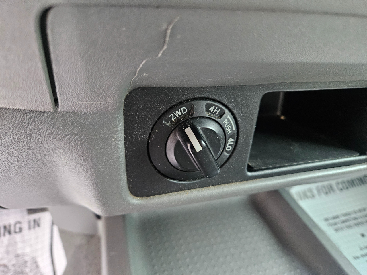 Nissan Frontier LE Crew Cab 4WD 2008