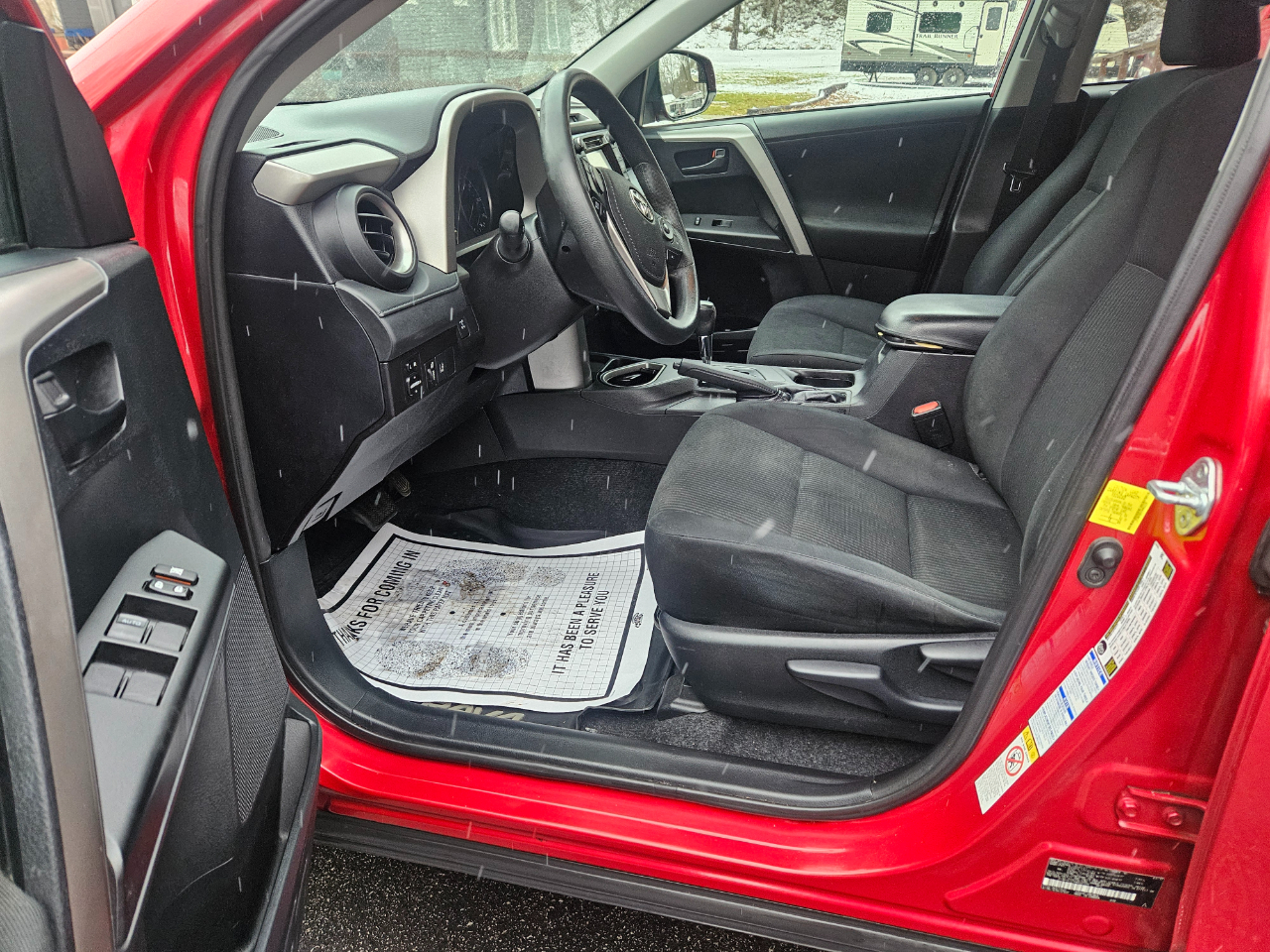 Toyota RAV4 LE AWD 2017