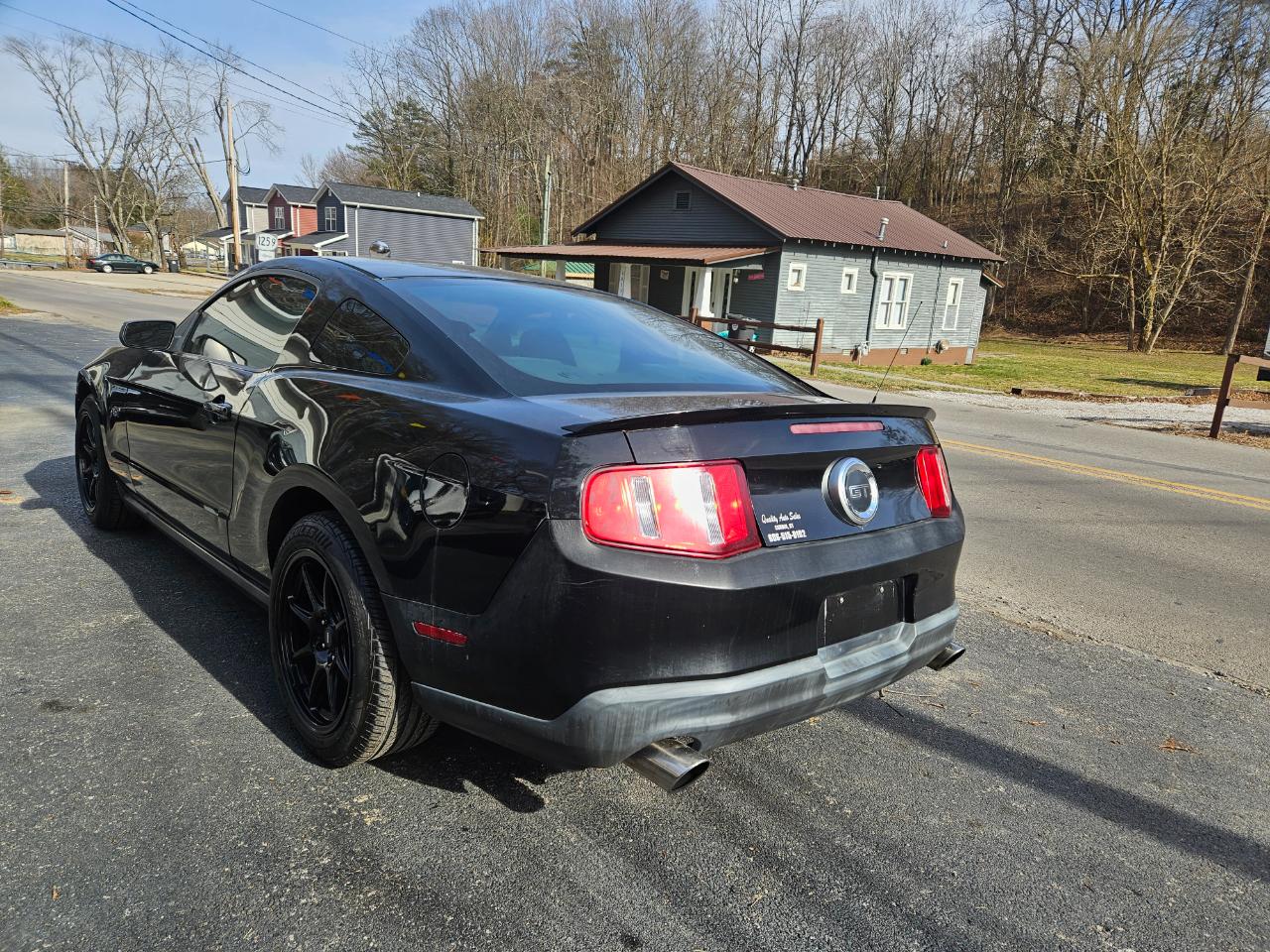 Ford Mustang GT Coupe 2010
