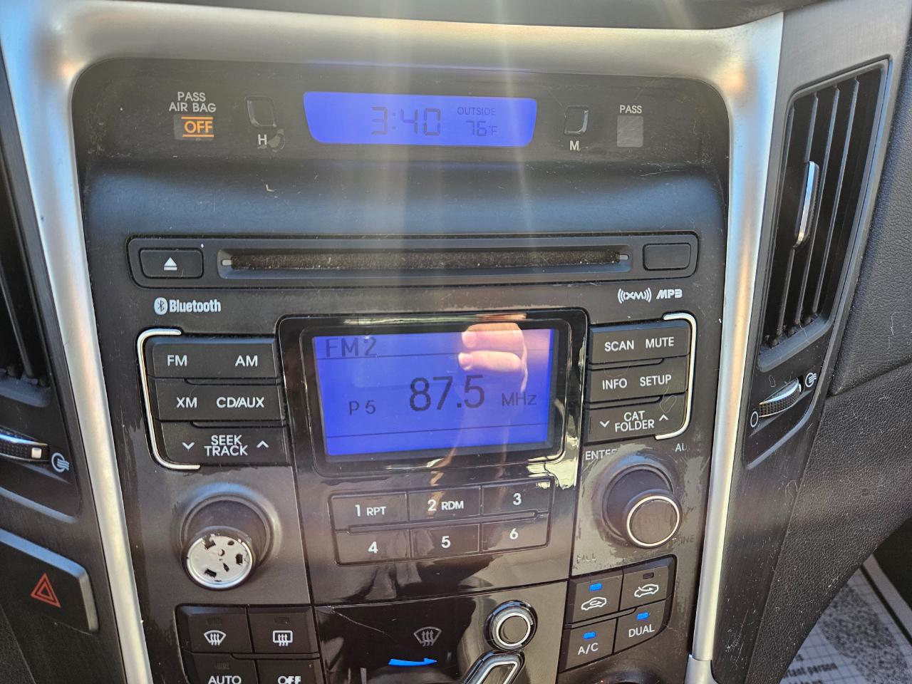 Hyundai Sonata Limited Auto 2011