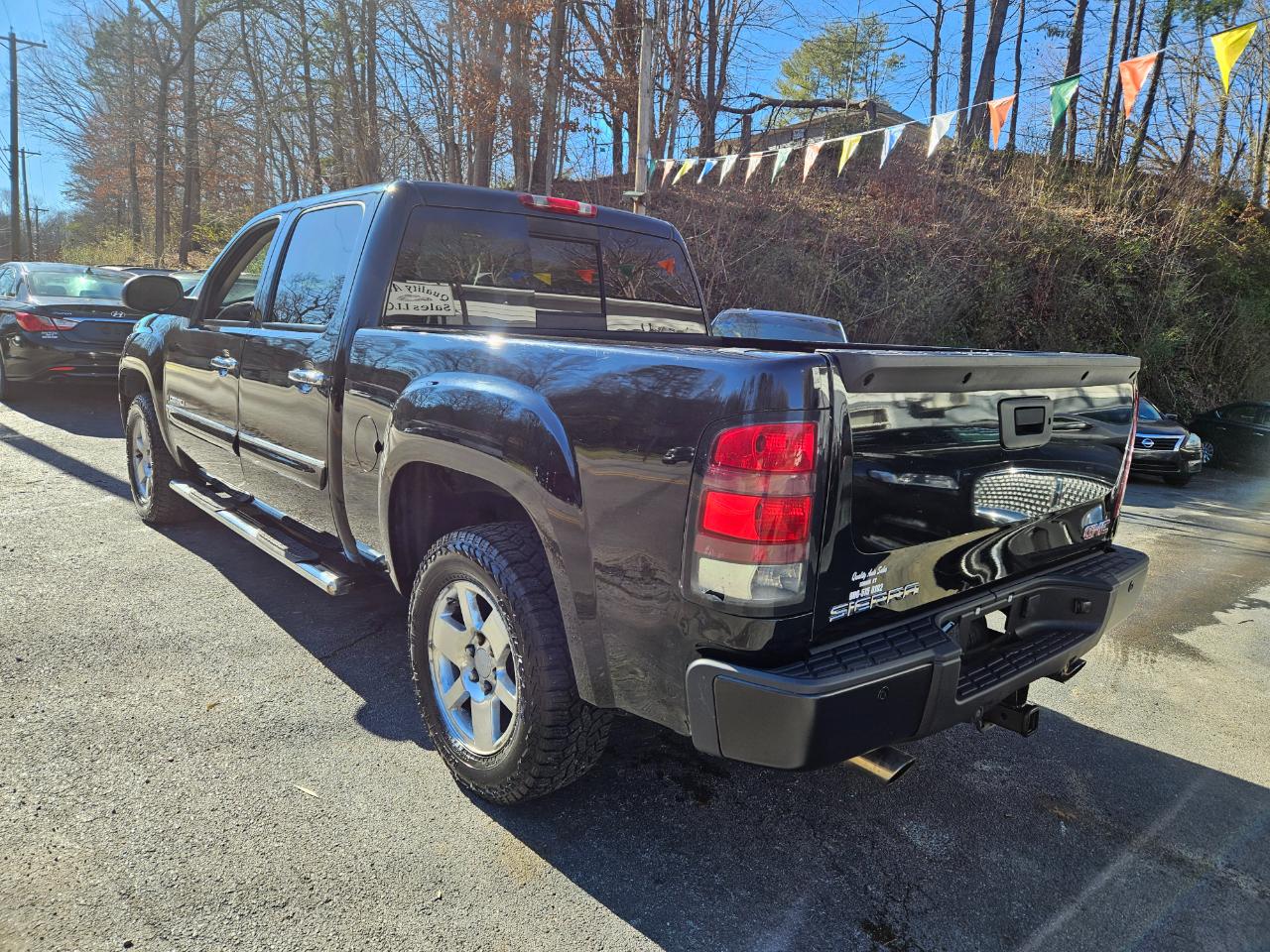 GMC Sierra 1500 Denali Crew Cab AWD 2007