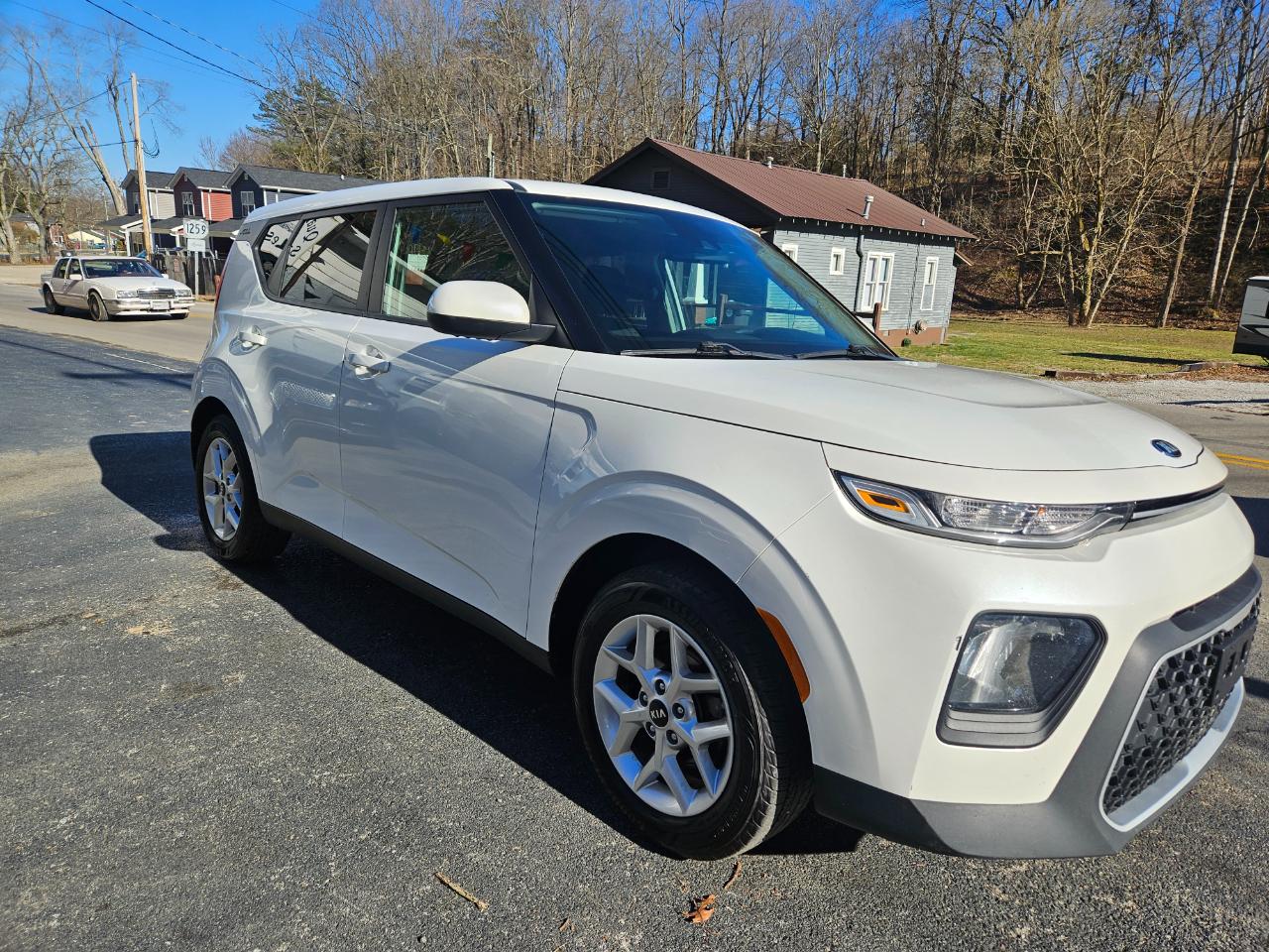 Kia Soul LX CVT 2020