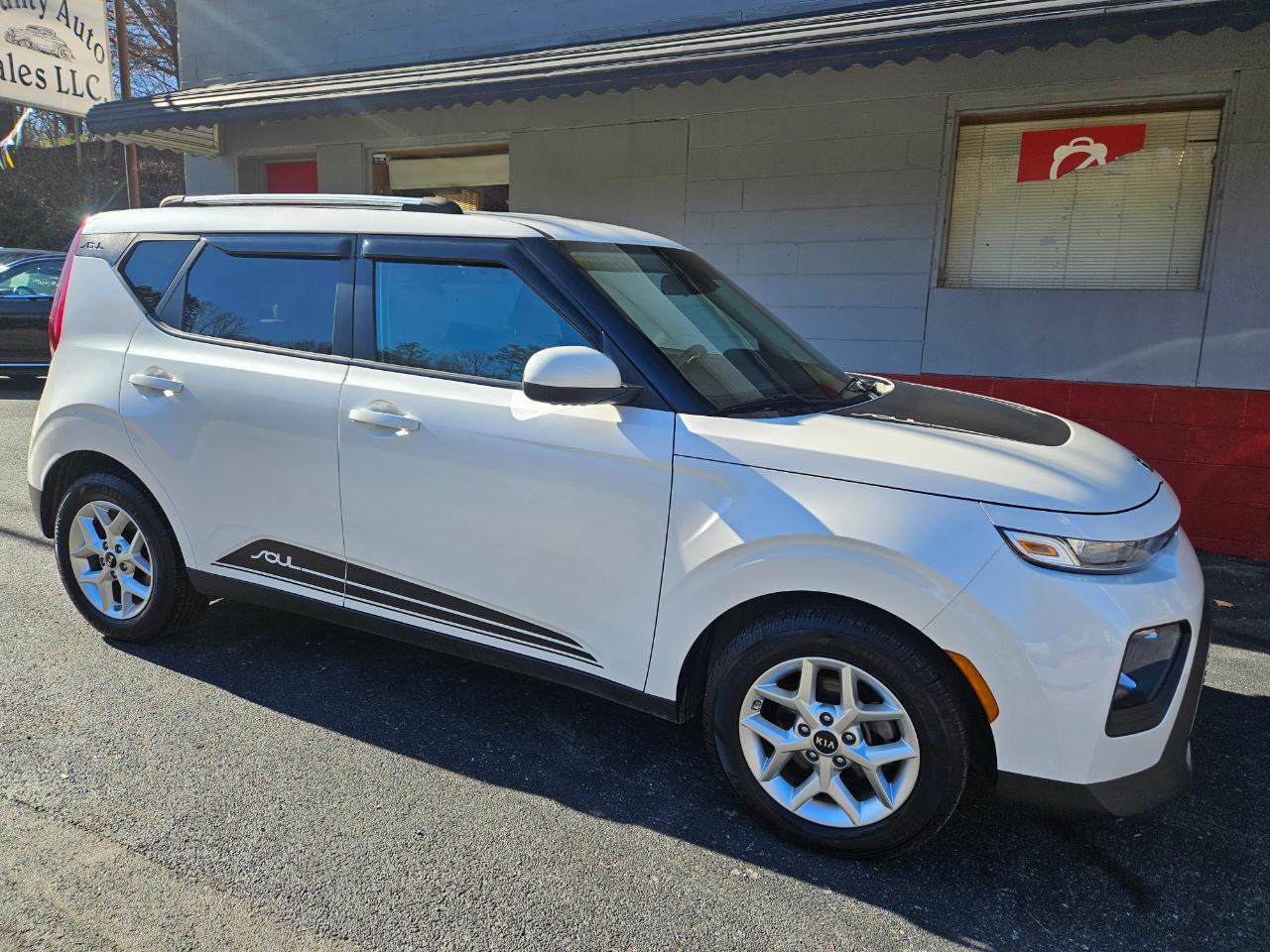 Kia Soul LX CVT 2021