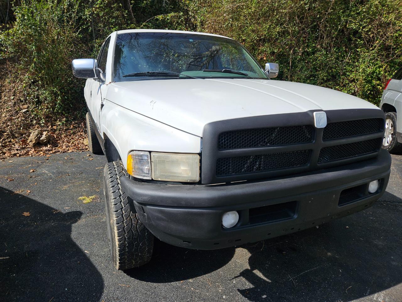 Dodge Ram 1500 Quad Cab Short Bed 2WD 2001