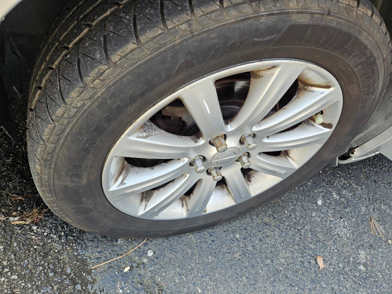 Chrysler 200 Touring 2012