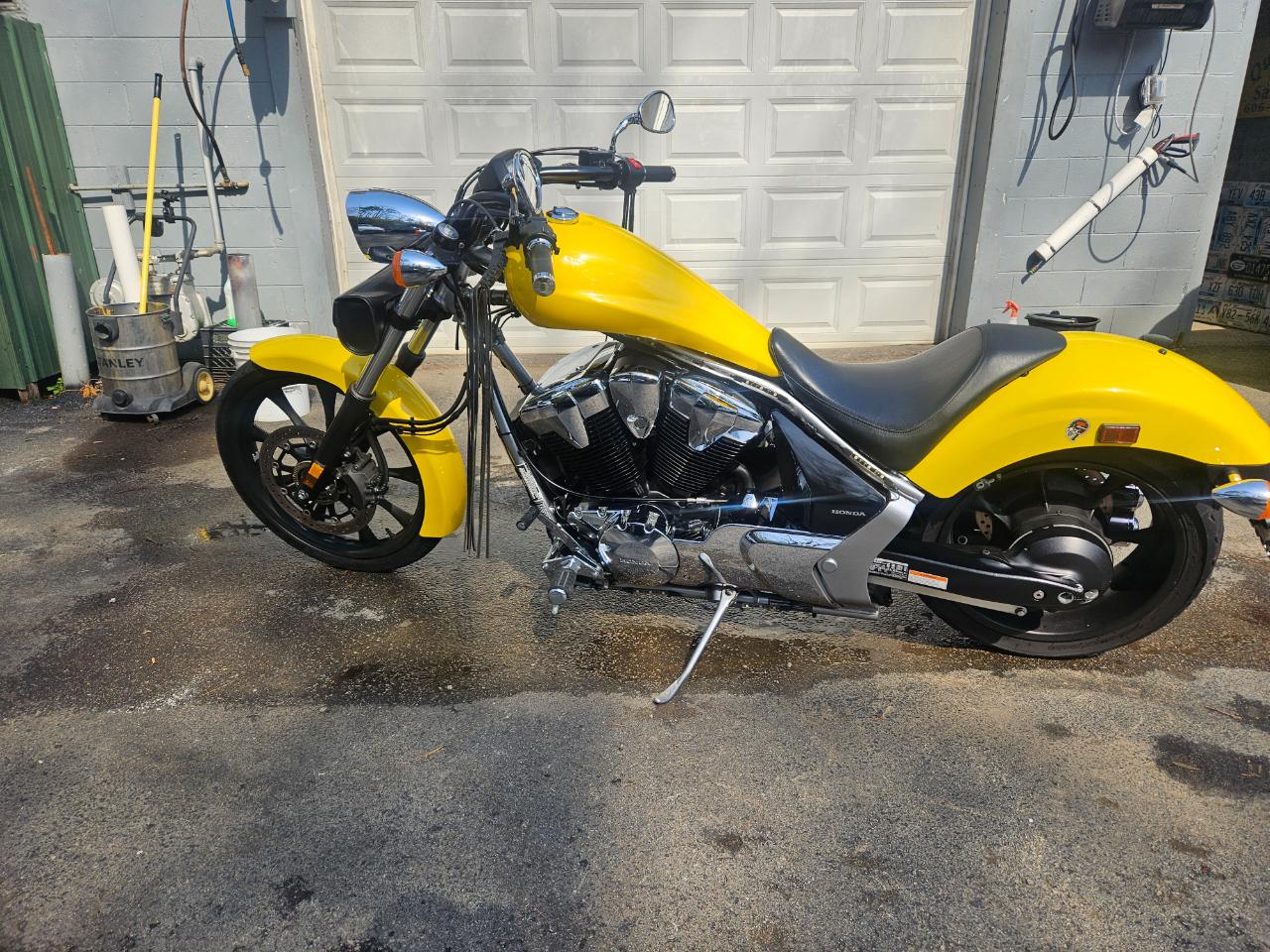 Honda VT1300CXA (Fury)  2022